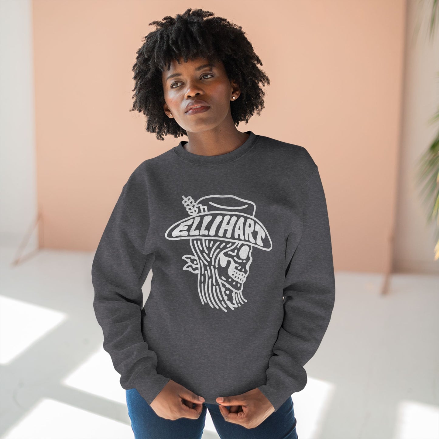 Elli Hart Crewneck - unisex